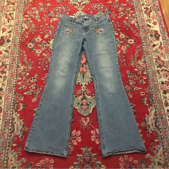 Vintage Guess Floral Embroidered Stretch Flare Denim Jeans  HONG KONG 30/32 - Picture 10 of 12
